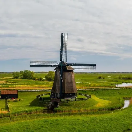 Europarcs Molengroet Holiday park 4*