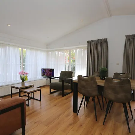 Kompleks wypoczynkowy Europarcs Molengroet 4*